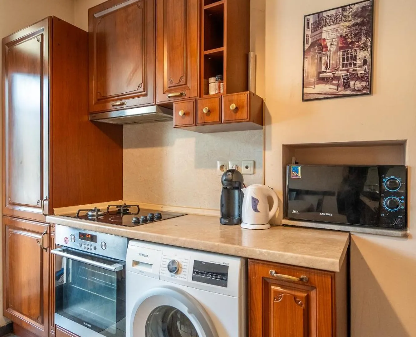 2Bdr Retro Coziness Apartment Sofia